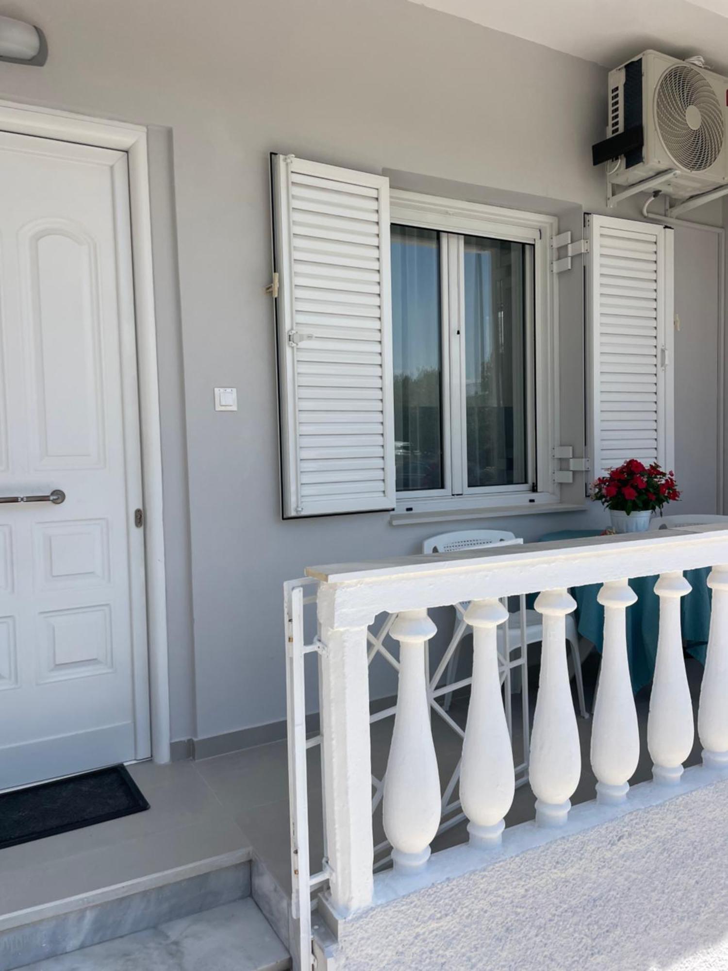 Kyma Luxury Suite Kiaton Exterior photo